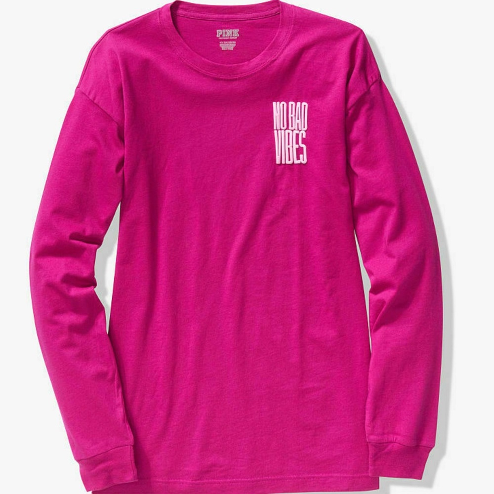 VS Pink no bad vibes campus tee